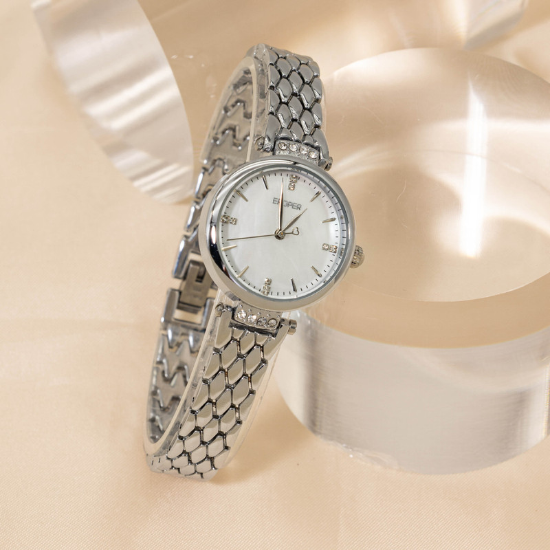 Modische Luxus-Nischen-Uhr mit – Luxury Watch Levels Bewertung und Preis