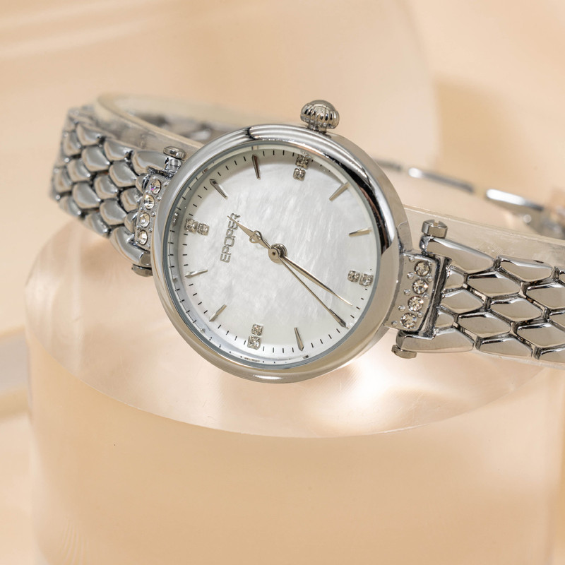 Modische Luxus-Nischen-Uhr mit – Luxury Watch Levels Bewertung und Preis
