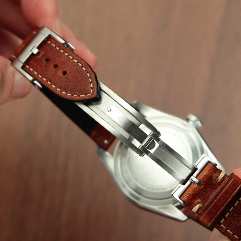 NEUER luxuriöser Faltschließe- – Quiet Luxury Watch Bewertung und Preis