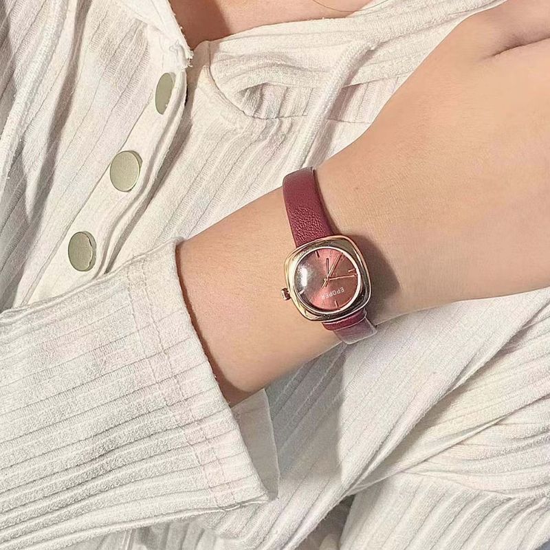 Trendige Uhr mit hohem Erschei – Luxury Watch Levels Bewertung und Preis